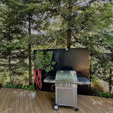 Glamping Tent Between Two Streams خيمة فخمة